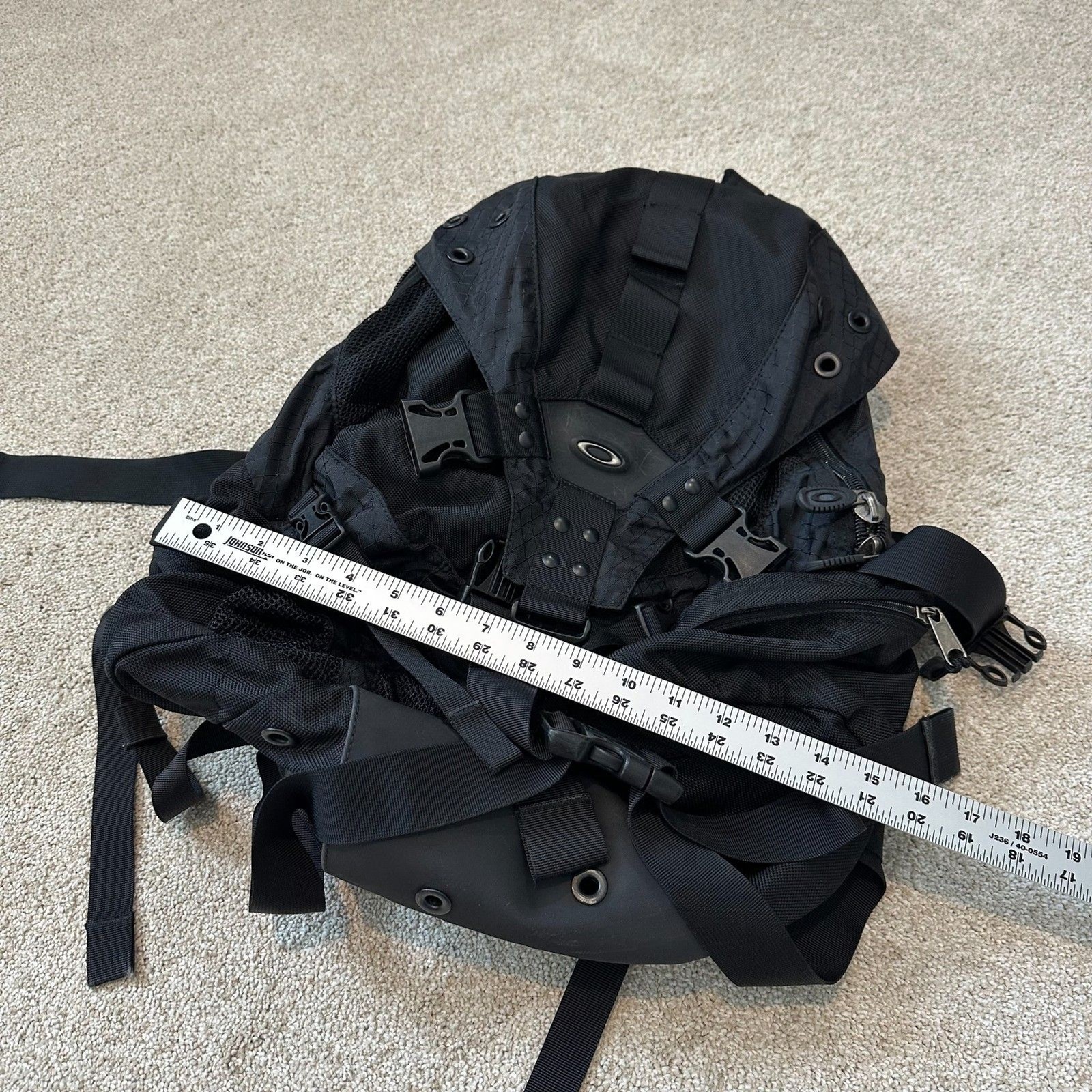 Oakley Icon Rc Backpack in Blackout