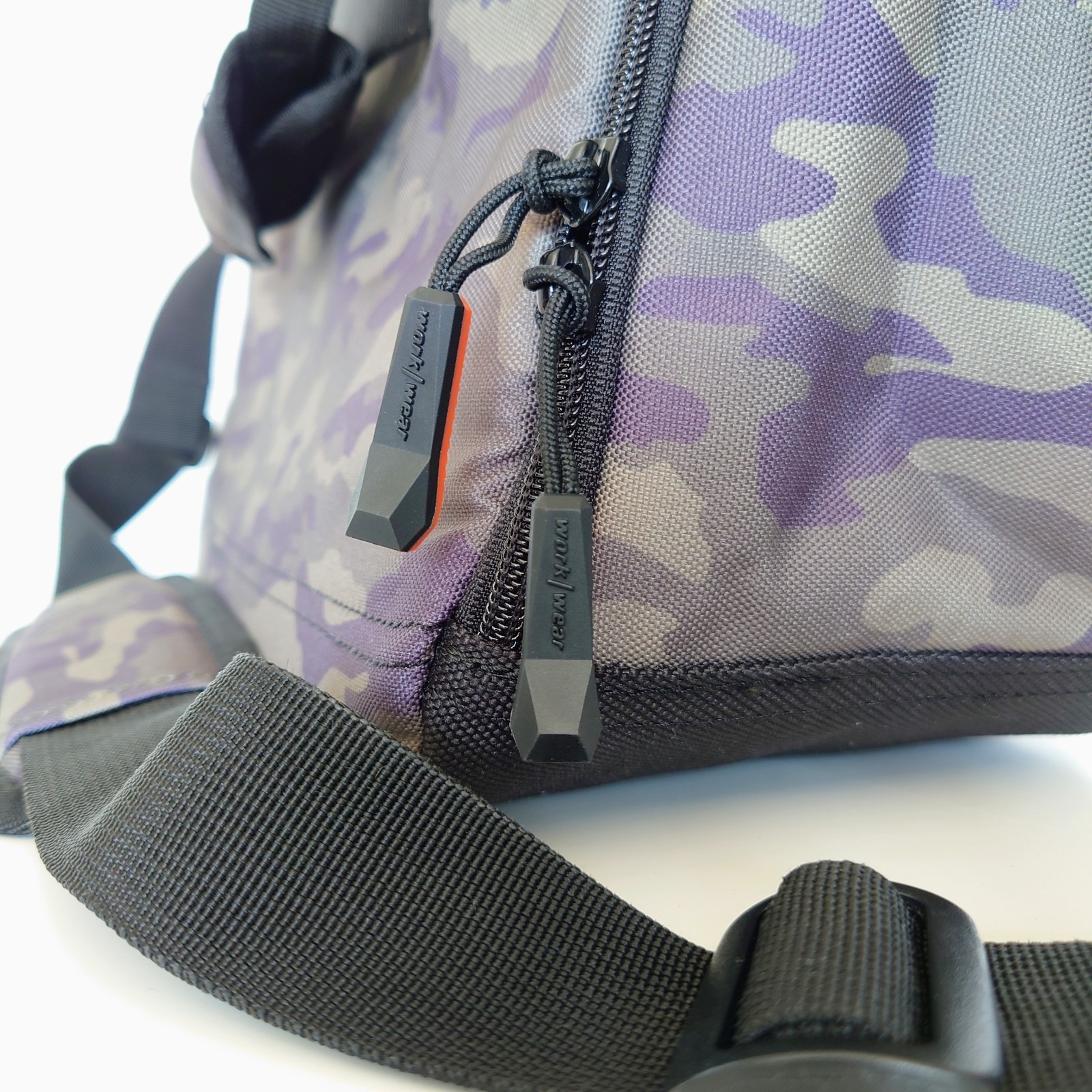 Helly Hansen Workwear Tool Bag Camo Messenger 42x31x15 cm New Prototype