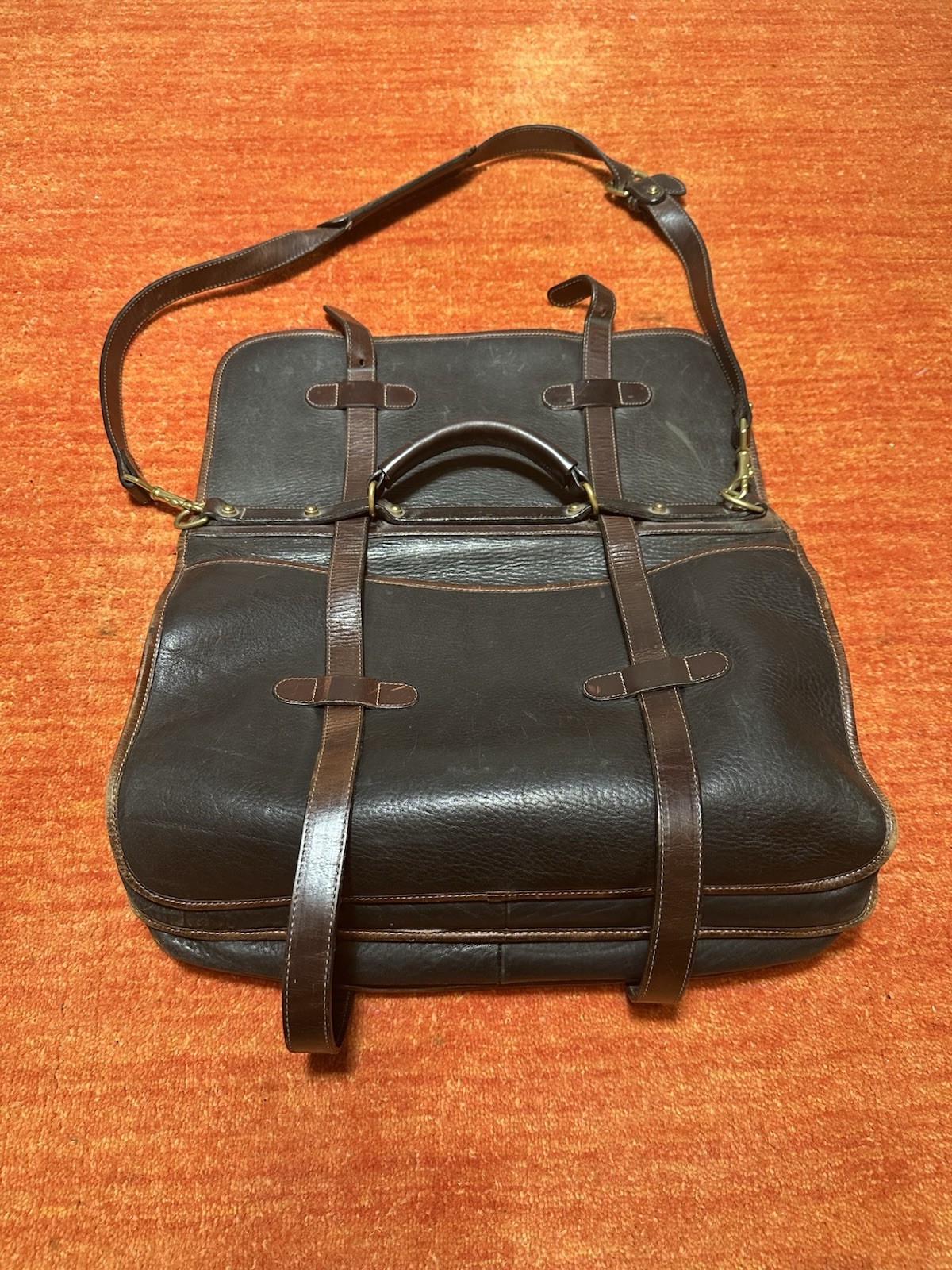 COLE HAAN belting Leather Messenger Bag Briefcase Lap Top VTG CLASSIC.