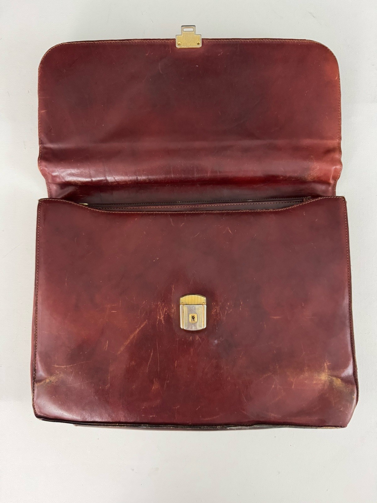 BOSCA Vintage Brown Leather Attache Briefcase Envelope Closure Top Handle