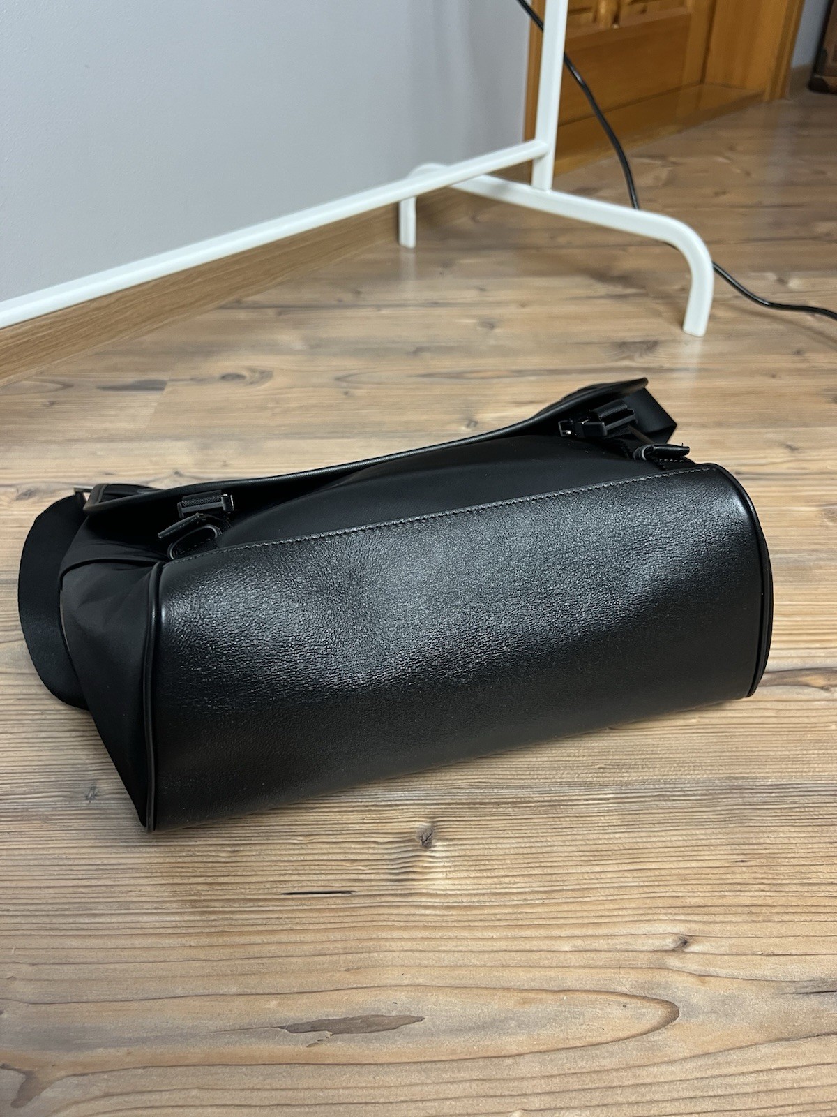 MINT! Prada Triangle Logo Re-Nylon Saffiano Crossbody Bag Black 2VD052 144351512
