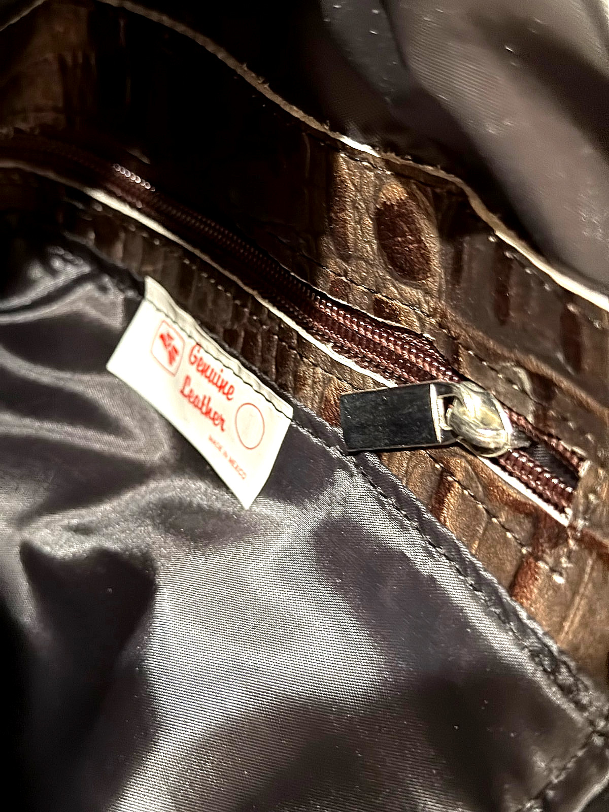 NWT AMORE Sling Backpack Luxury Leather Crocodile Crossbody Bag Sport Daypack!