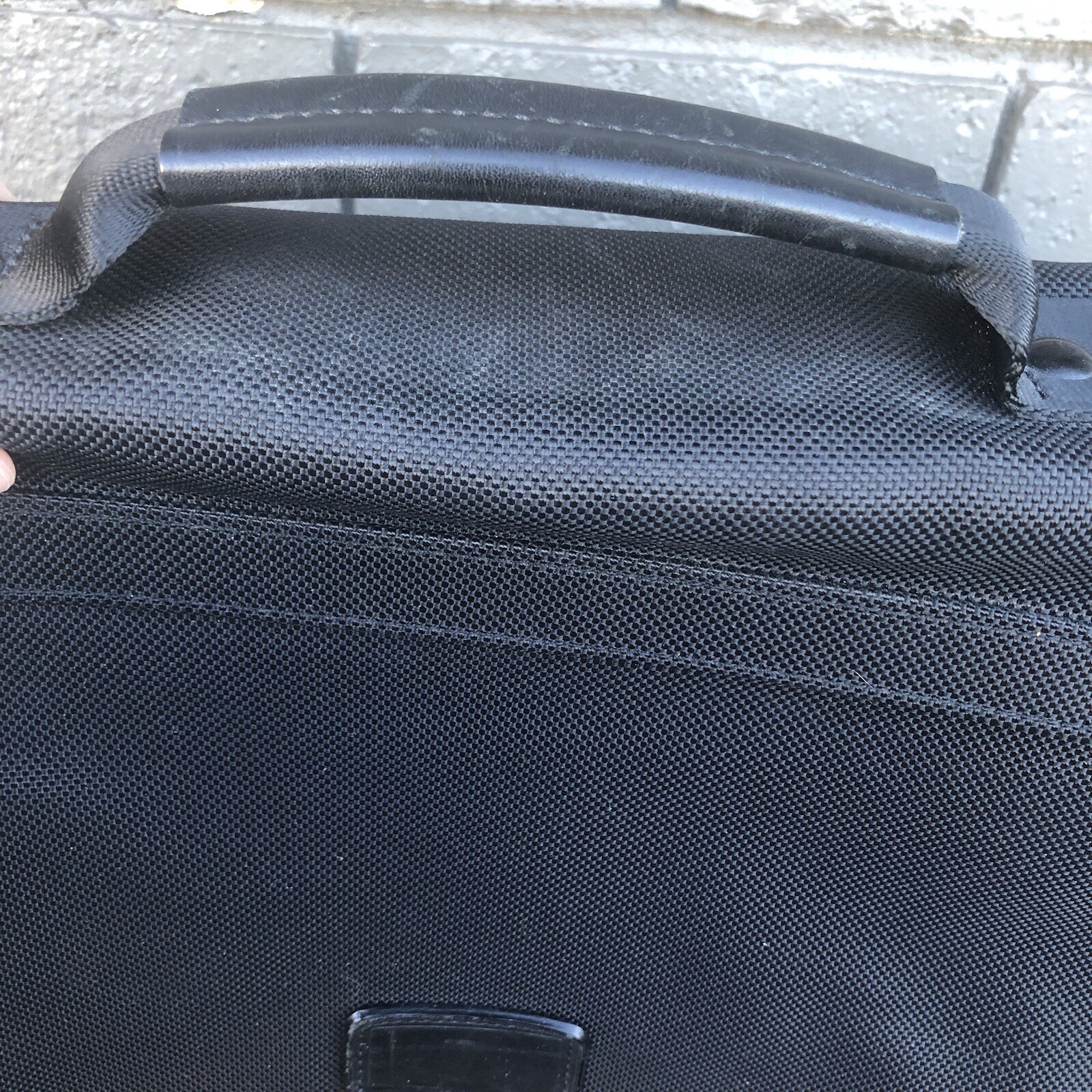 Tumi Shoulder Crossbody Polyester Bag Computer Black 26159DH Some Wear See Photo