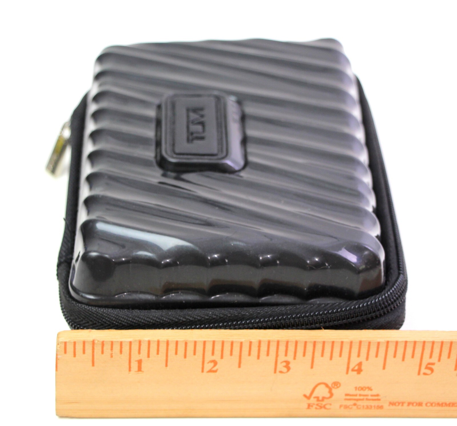 Tumi for DELTA BLACK PLASTIC HARD SHELL TOILETRY TRAVEL CASE with ACCESSORIES