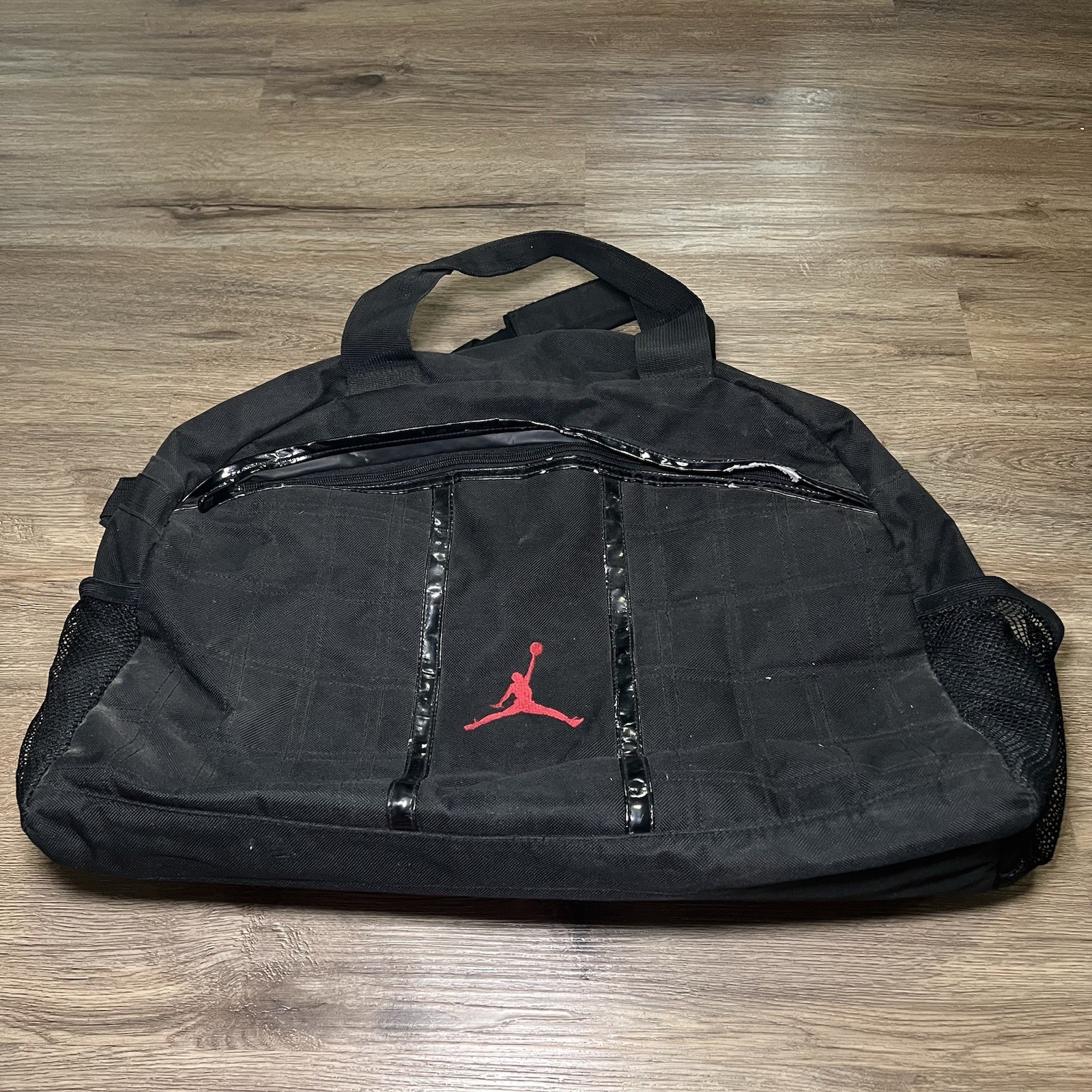 JORDAN Duffle Bag Black Red Jumpman Travel Gym Bag READ DESC