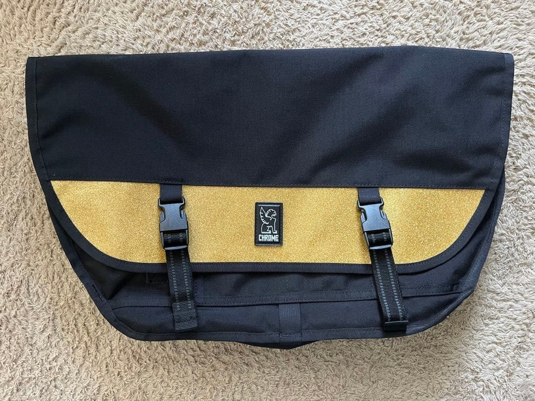 CHROME Industries CTZ 24L Waterproof Messenger Bag Black/Yellow USED US made
