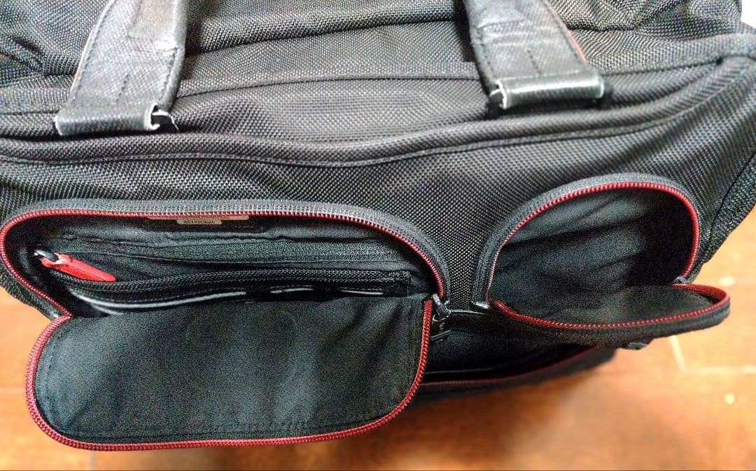 Tumi Japan Limited Briefcase Black/Red 30cm x 40cm x 25cm Used
