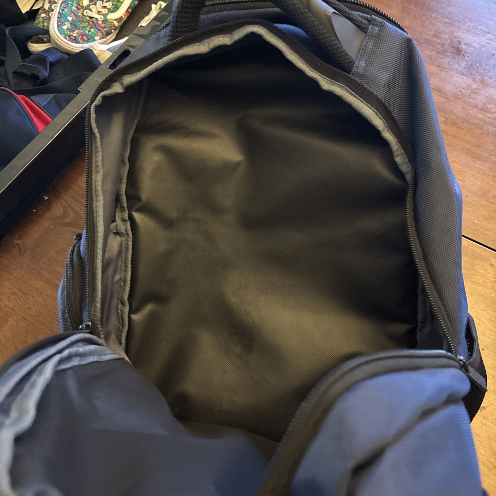 Perry Ellis Portfolio Backpack Laptop Bag Travel Work Multi Pocket Mens 18in