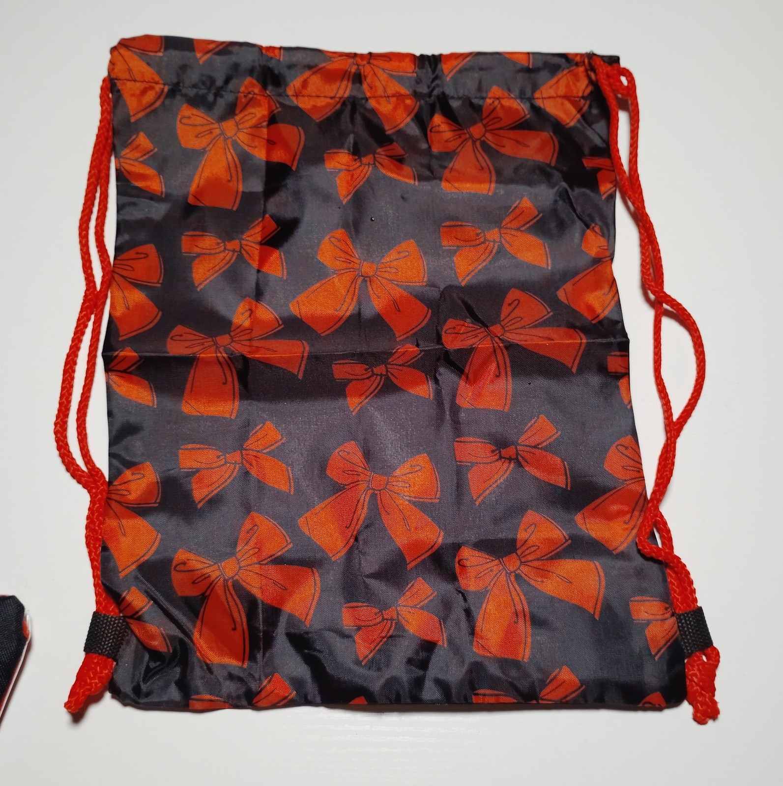 Minnie Black/Red Bow Drawstring Backpack Bag & Zip Pouch Set, Adjustable Strap