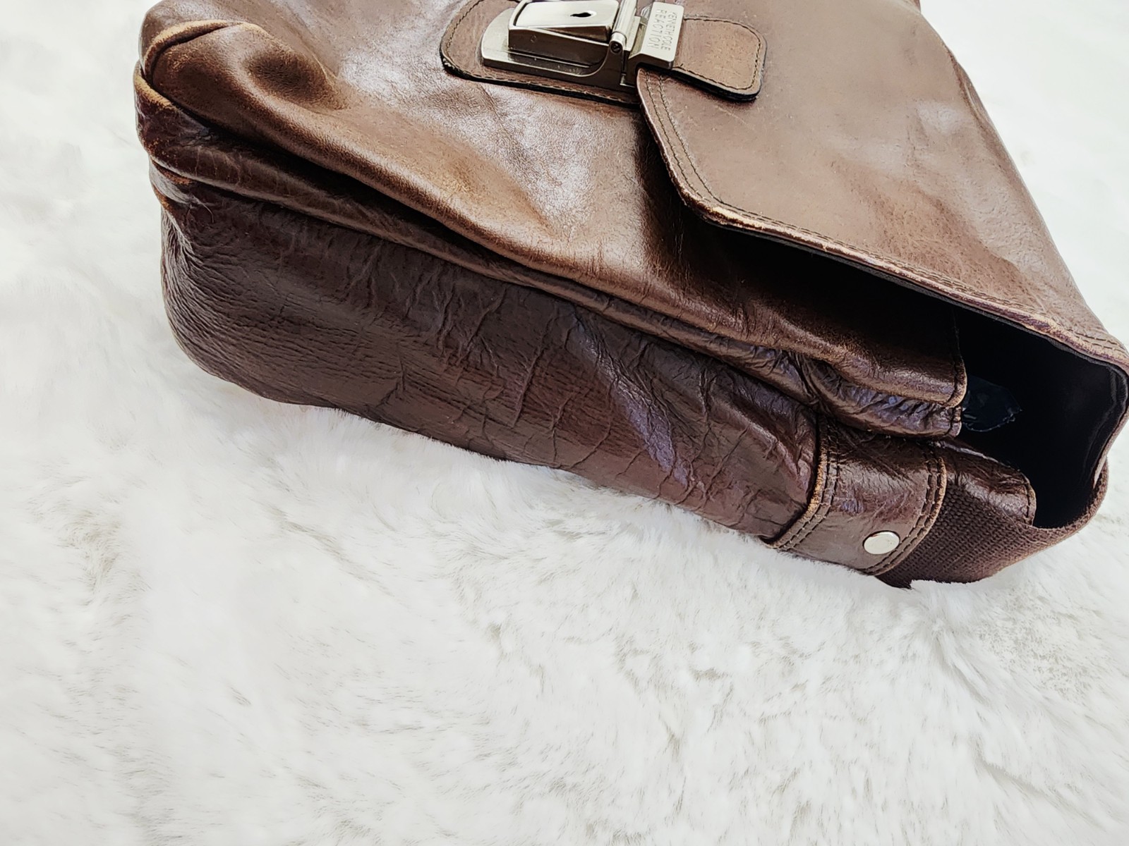 Kenneth Cole Reaction Dark Brown Genuine Leather Messenger Briefcase Crossbody