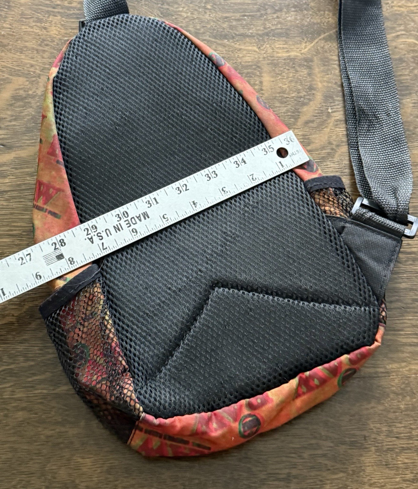 RAW Rolling Papers Crossbody Sling Bag Cannabis Zip Mesh Pocket Weed Accessories