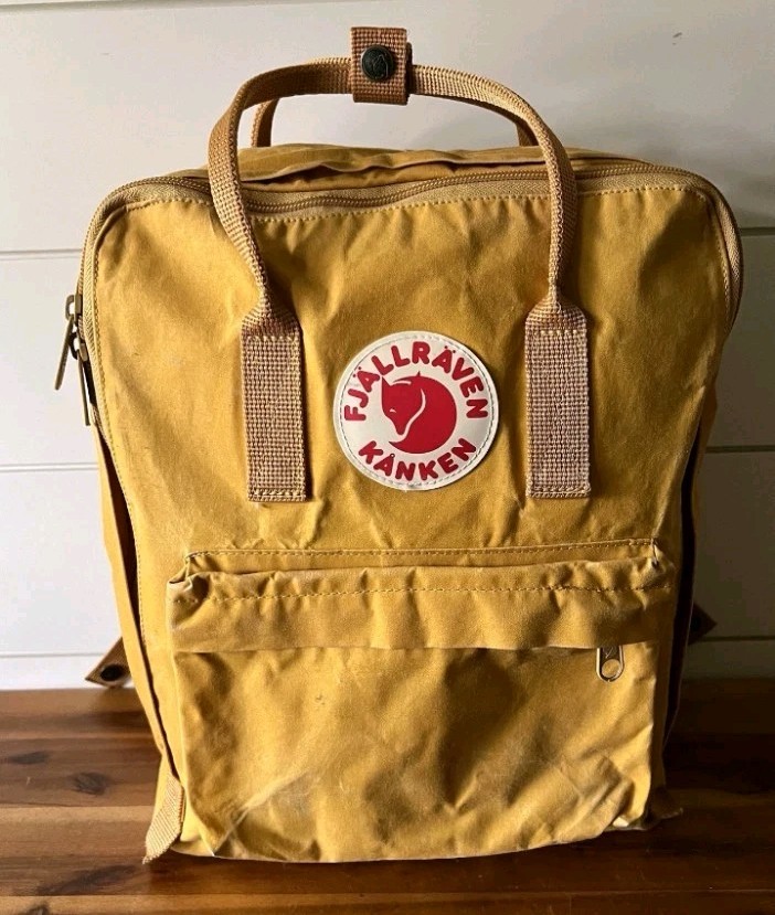 Fjallraven Kanken Classic Mustard Yellow Casual Backpack 23510
