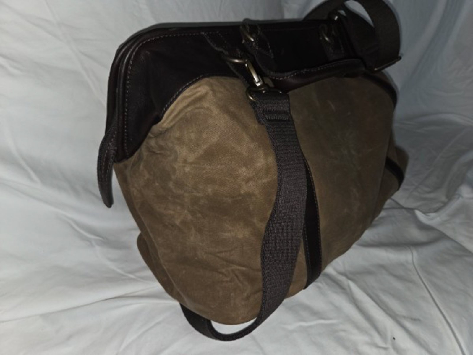 Fossil Summit Waxed Canvas & Leather Duffle Bag NWT Travel Weekender Carry-On