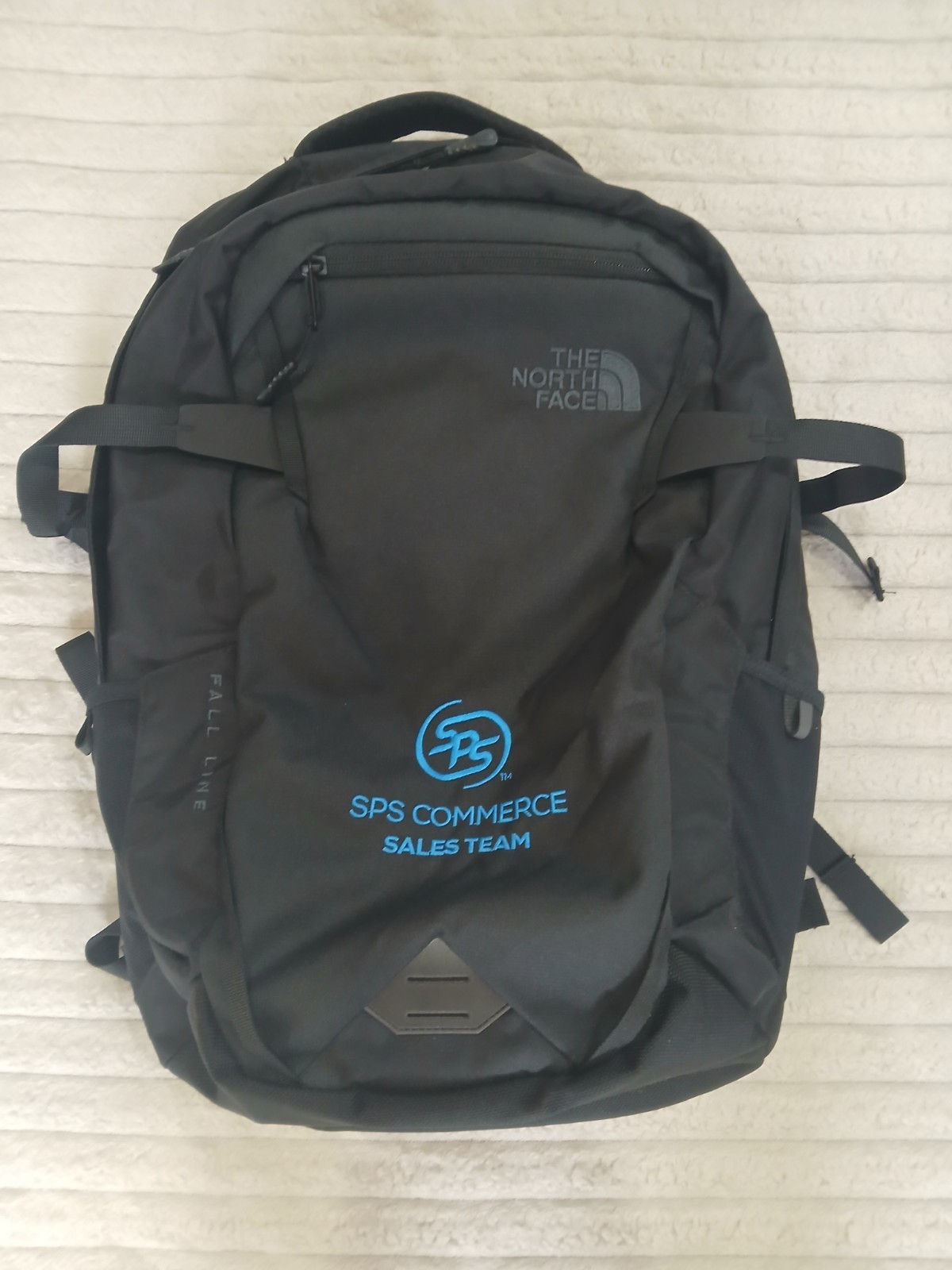 The North Face Fall Line Backpack TNF Black w/Logo NWOT Monogrammed Flexvent 28L