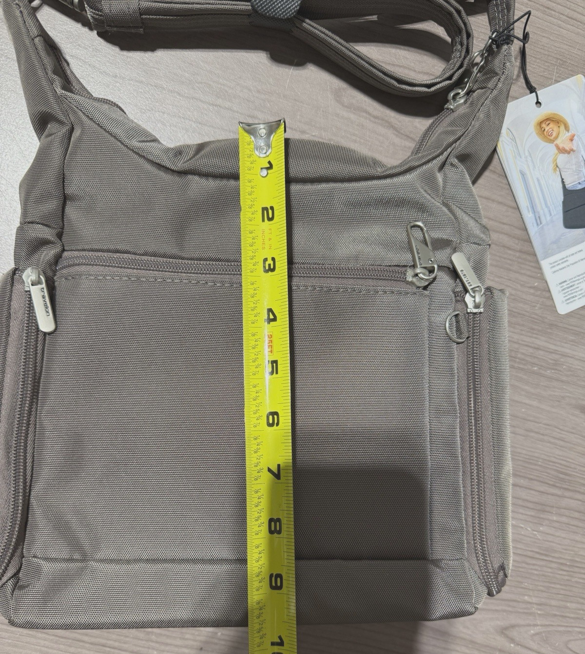 Travelon AntiTheft Classic Messenger Bag