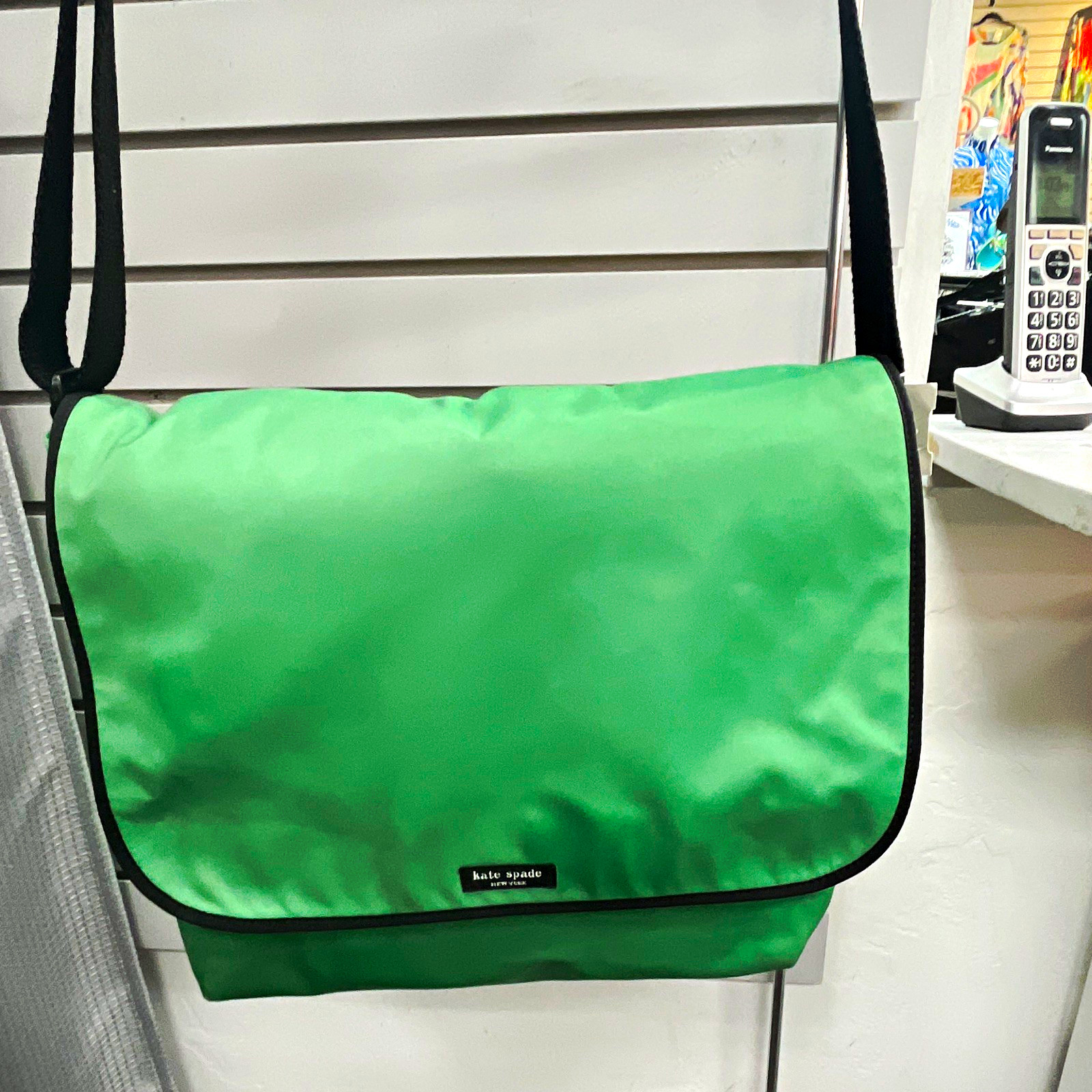 Kate Spade New York Green Solid Messenger Bag Zip Adjustable Crossbody Strap
