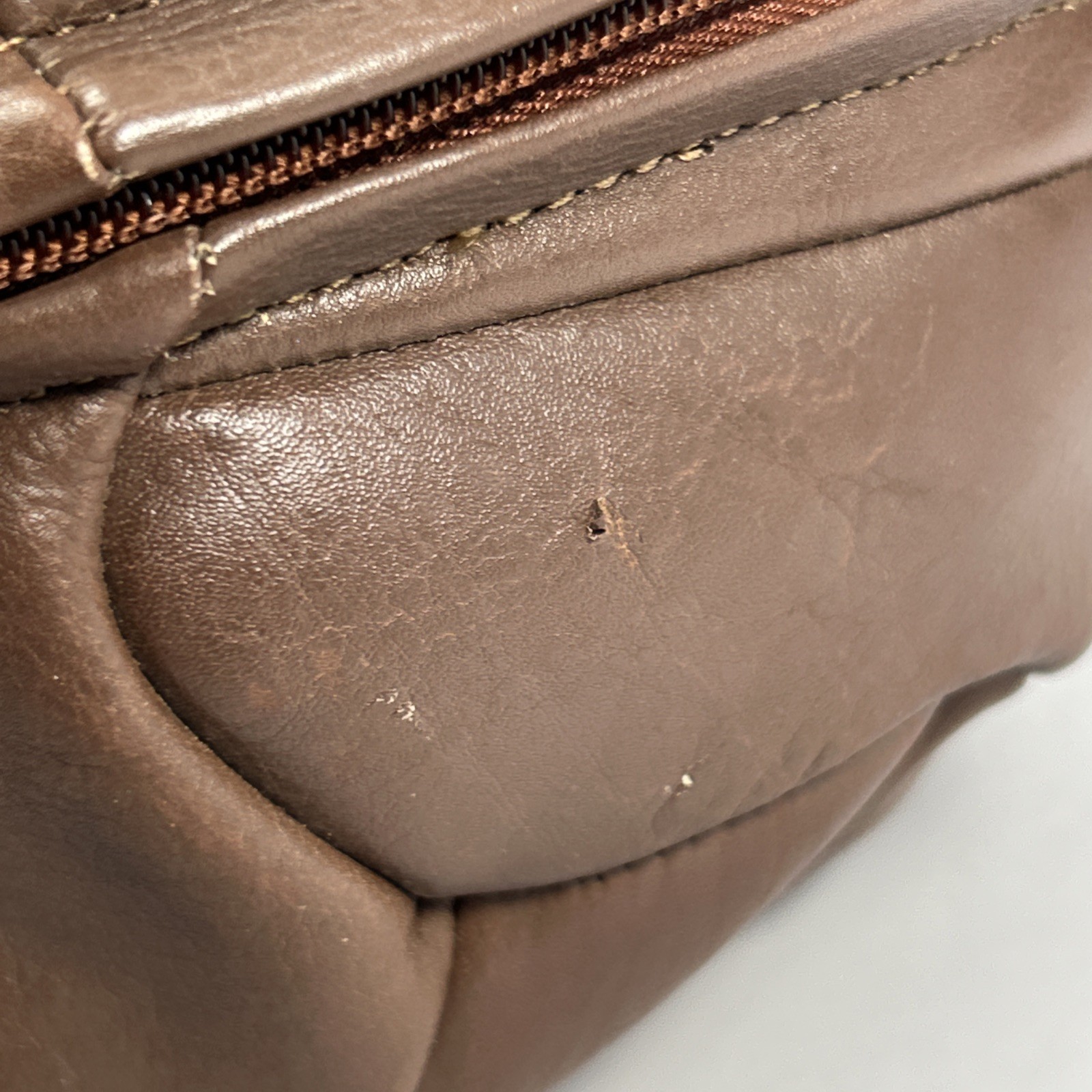 Portland Leather ‘Dublin’ Washbag in Vintage Football/Soccer Ball Style