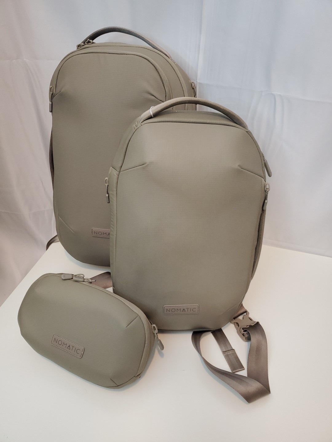 Nomatic 3 Piece Navigator Pack Bundle: 15L Backpack + 10L Sling + 1L Sling Sand