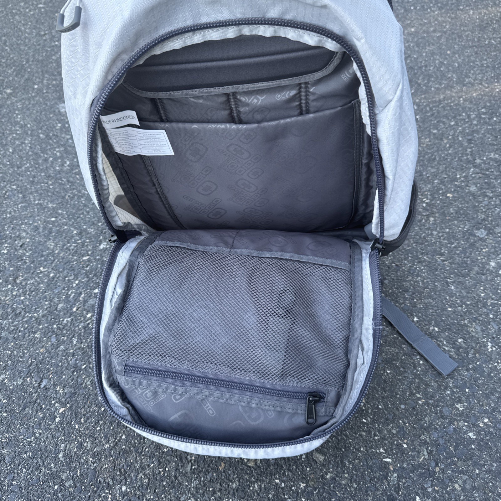 Ogio Backpack Light Grey Commuter