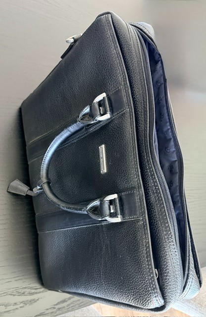 Brooks Brothers Genuine Leather Briefcase Shoulder Bag – Black, Mint Condition