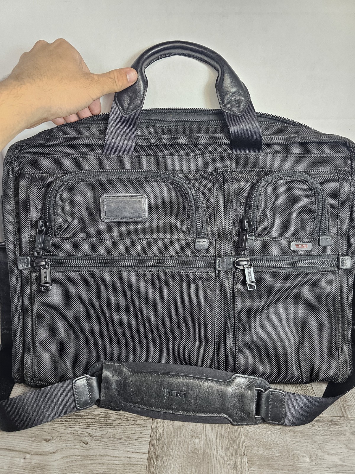 Tumi Alpha 15 inch Expandable Laptop Briefcase – Ballistic Nylon – Black