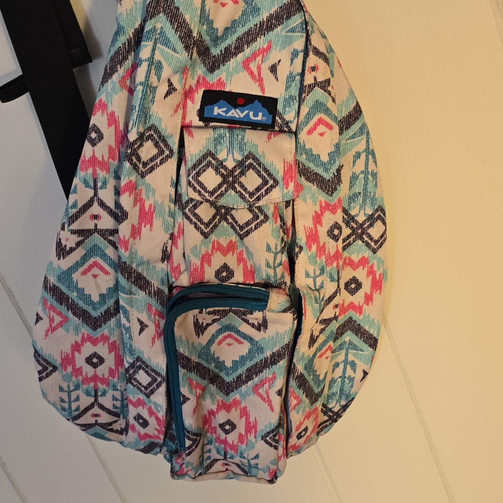 KAVU Geometric Multicolor Crossbody Sling Bag, Zipper & Buckle, Adjustable