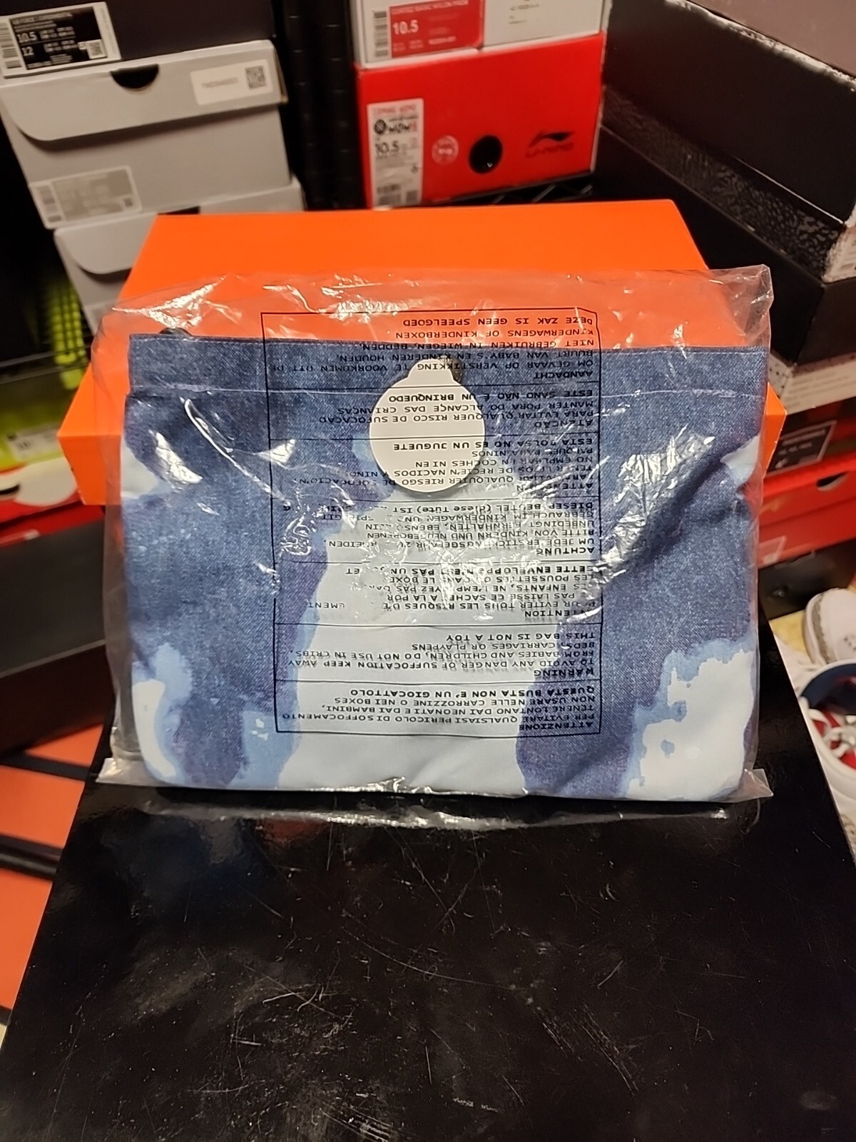 SUPREME/ THE NORTH FACE TNF BLEACHED DENIM PRINT SHOULDER BAG/ OS INDIGO/ FW21