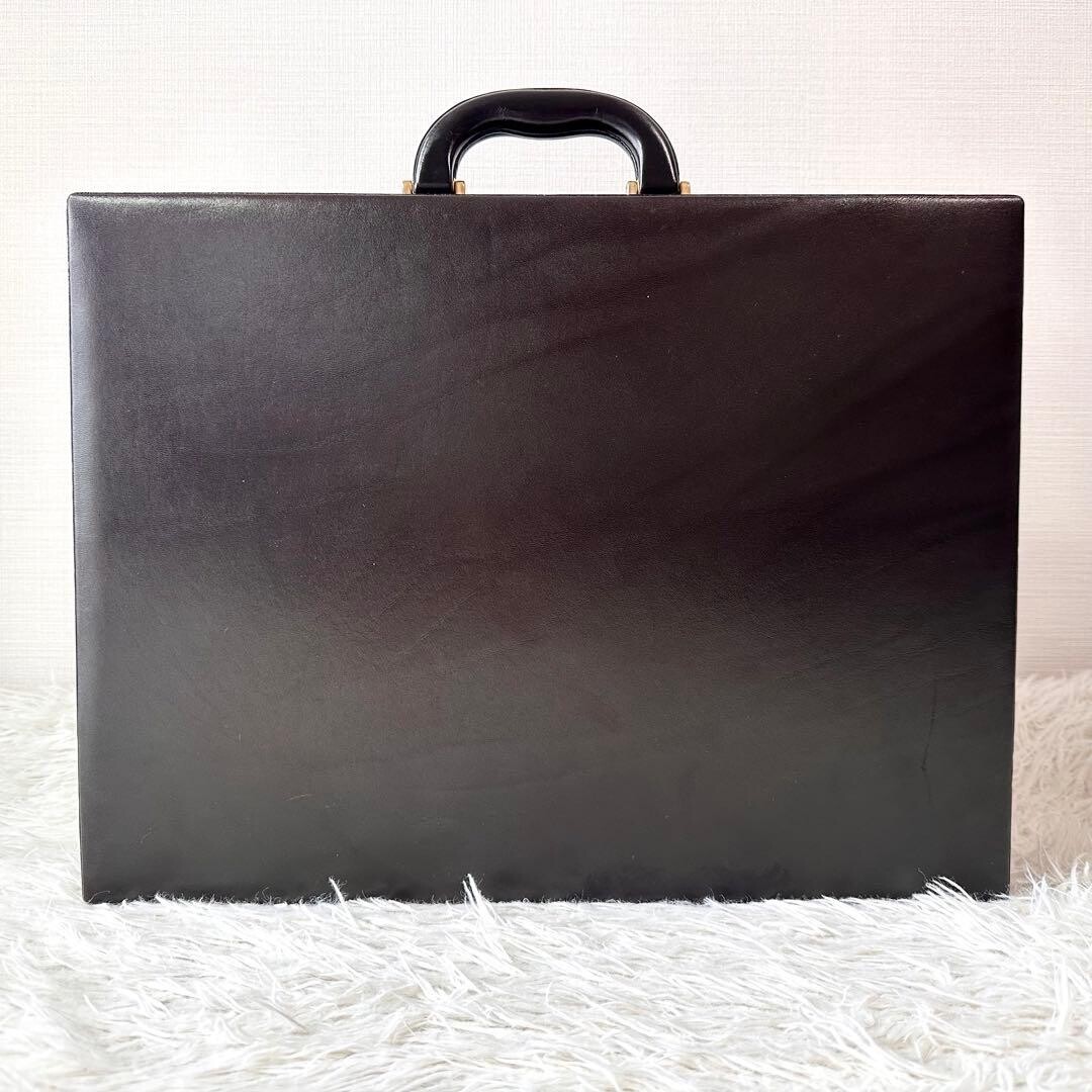 Bally Intrecciato Leather Pilot Case Black Gold Lock A4 PC Briefcase Italy