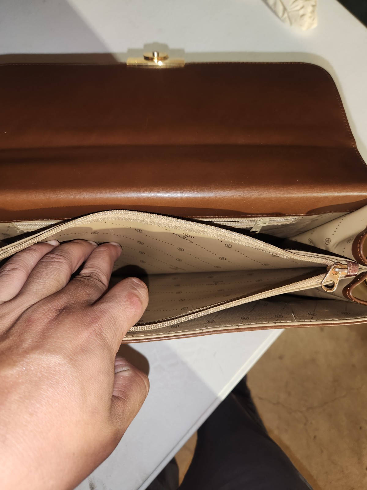 Pereftto Brown Men’s Briefcase/Document Case Push Lock, Strap, Pockets
