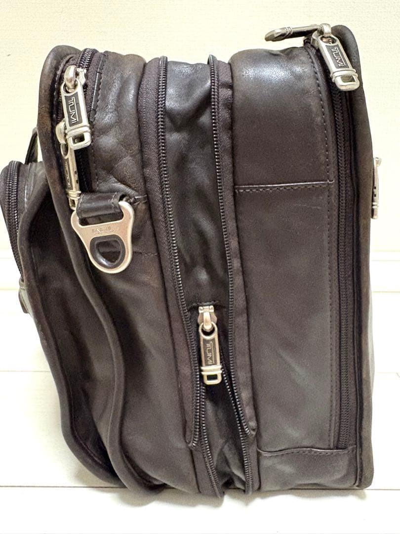 TUMI Briefcase Business Bag All Leather Brown