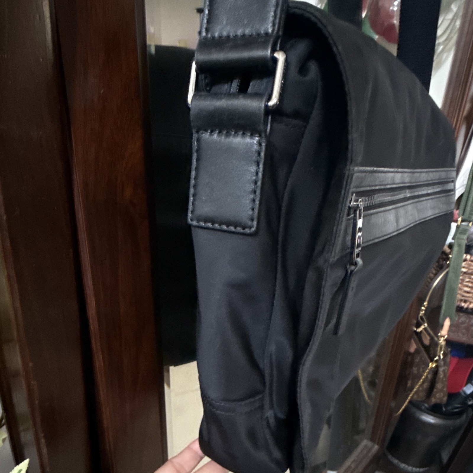 Michael Kors Black Messenger Bag Zip/Magnetic, Adjustable Strap, Pockets Men