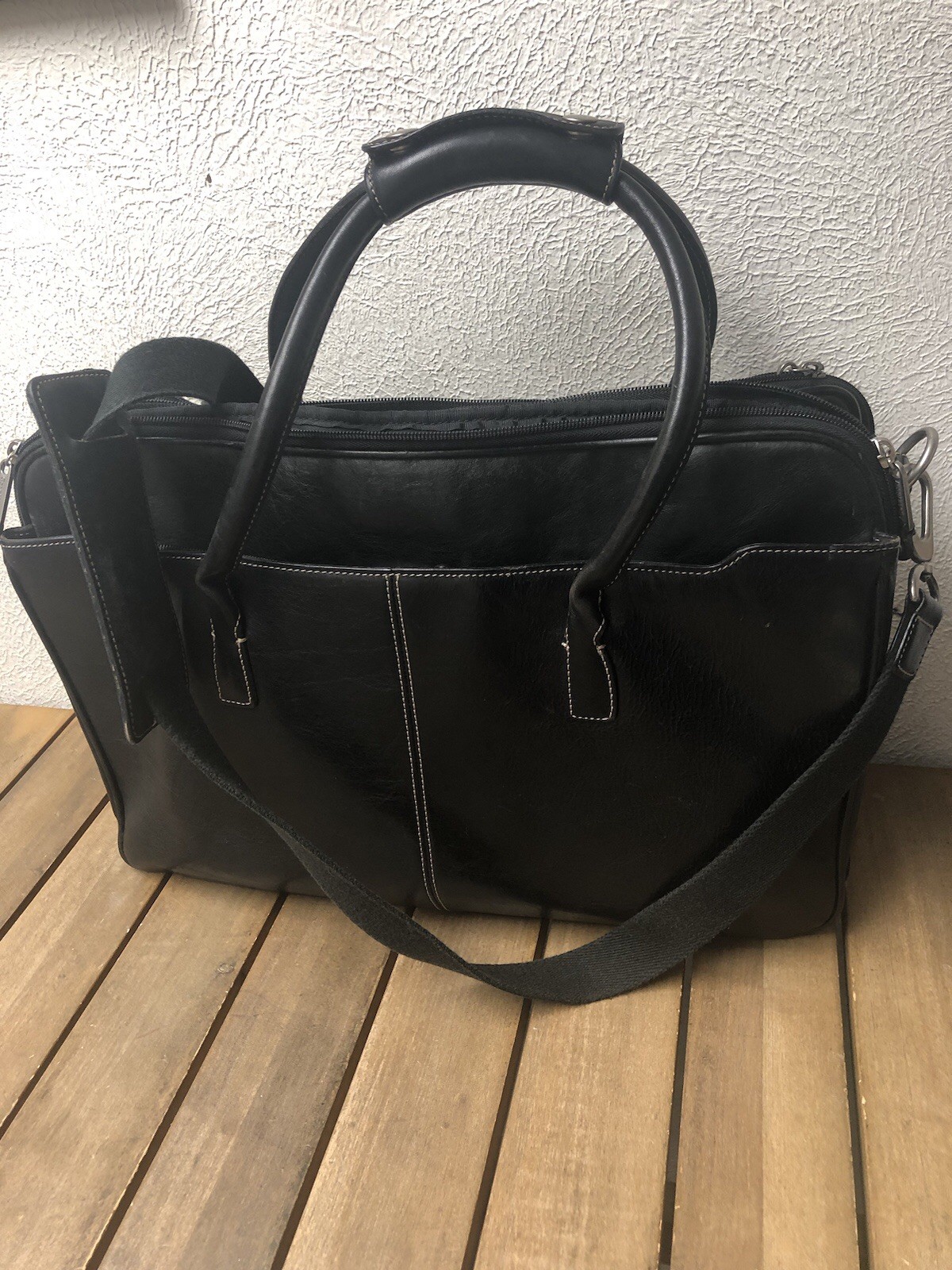 Cole Haan Crossbody Black Leather Heavy Briefcase Laptop Bag 6 Compartments EUC