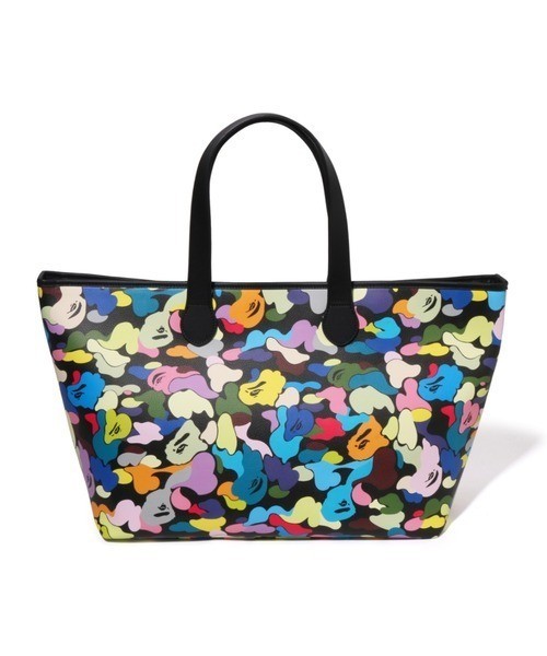 A BATHNIG APE Men’s Goods MULTI CAMO TOTE BAG 1M80189008 BLACK