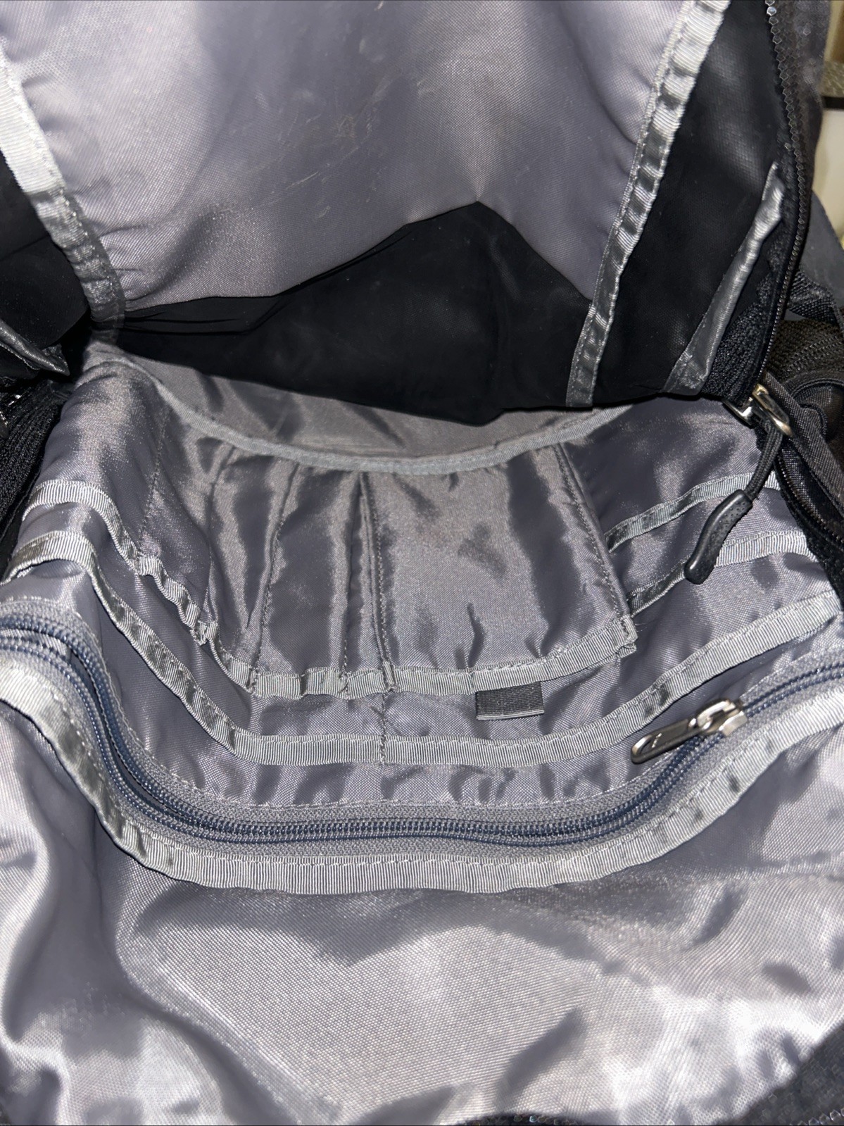 THE NORTH FACE Recon Everyday Laptop Backpack, TNF Black-NPF – USED