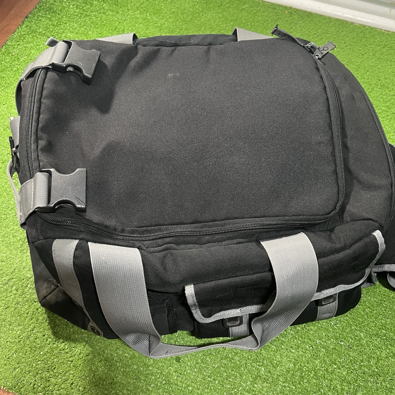 Vintage Oakley Software Tactical Duffle Bag Black Mechanism TFG Field Gear range