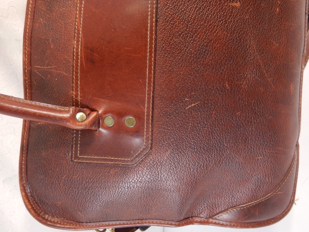 ORVIS Brown Leather Messenger Bag