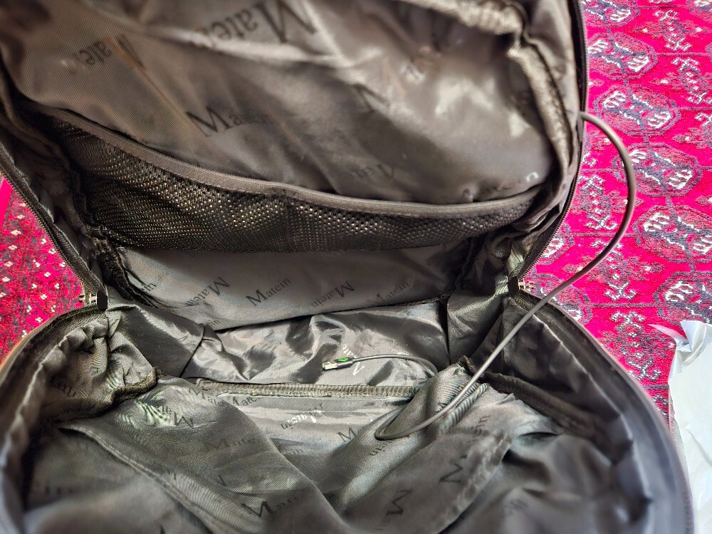 MATEIN Backpack,15.6in Bag with USB Charging Port,Water-Resistant Used only once