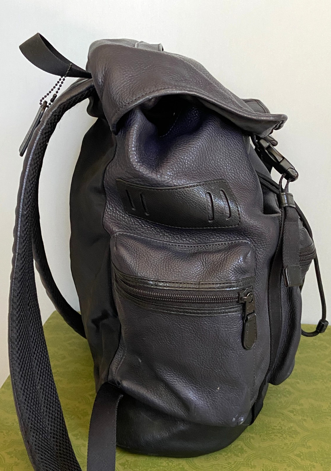 COACH Terrain Pebbled Leather Drawstring Track Large Backpack – Navy/Black