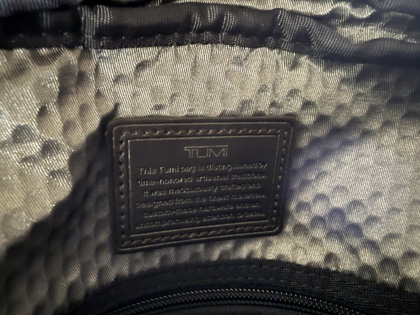 TUMI Alpha Bravo Annapolis Crossbody Messenger Bag Black 222304HK2 EUC Authentic