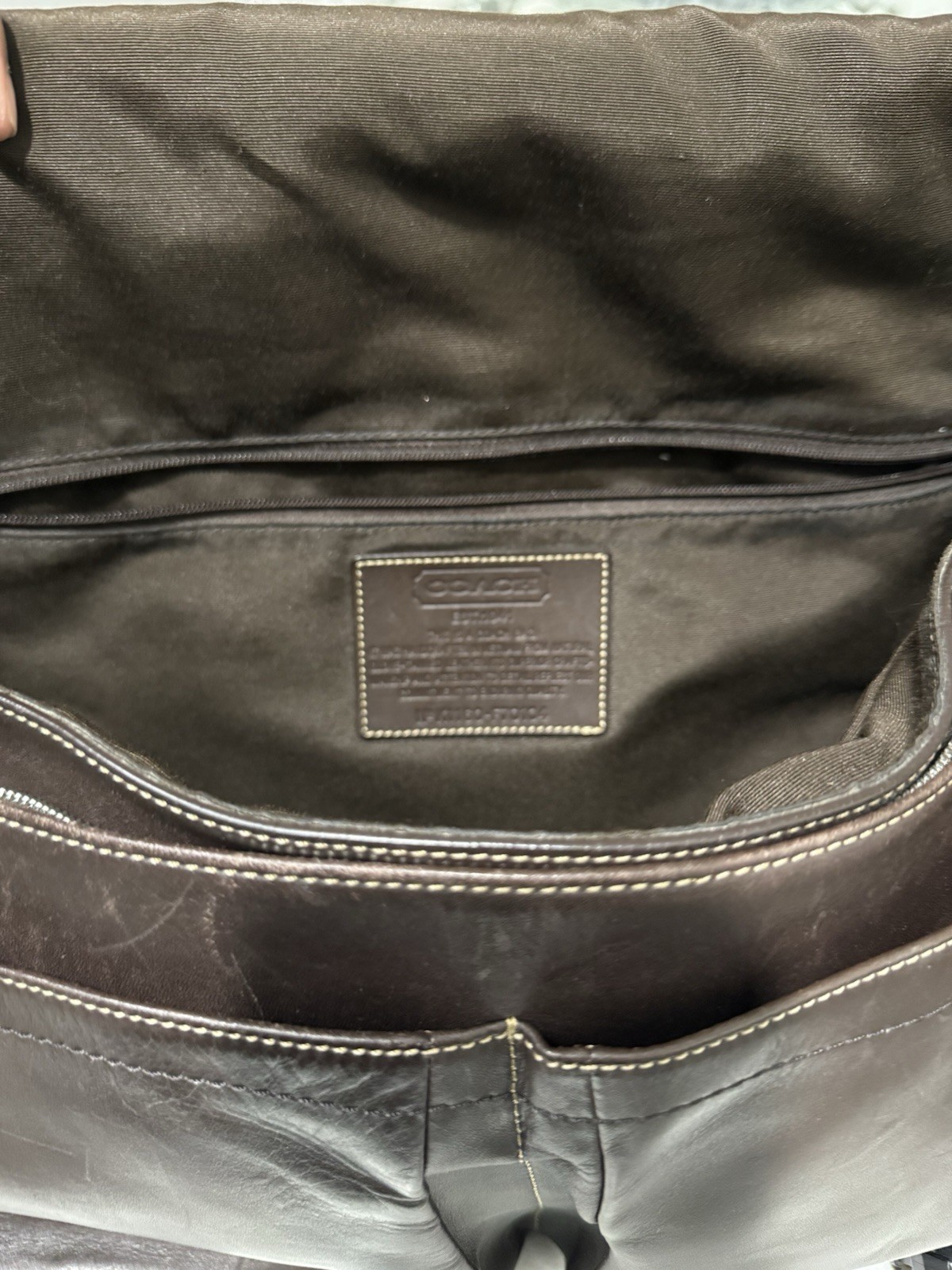 Coach Leather Classic Legacy Satchel/Messenger bag