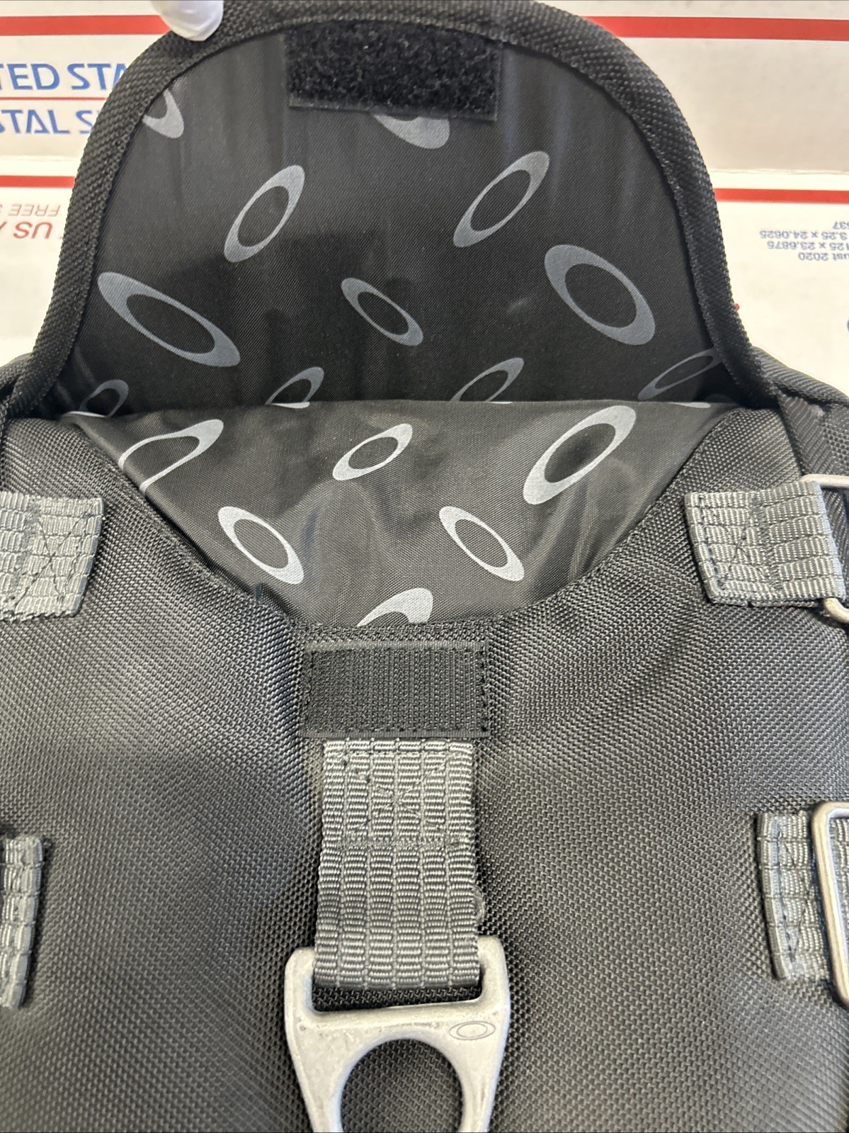 Oakley AP Tactical Roller Bag Clip NICE FAST SHIPPING