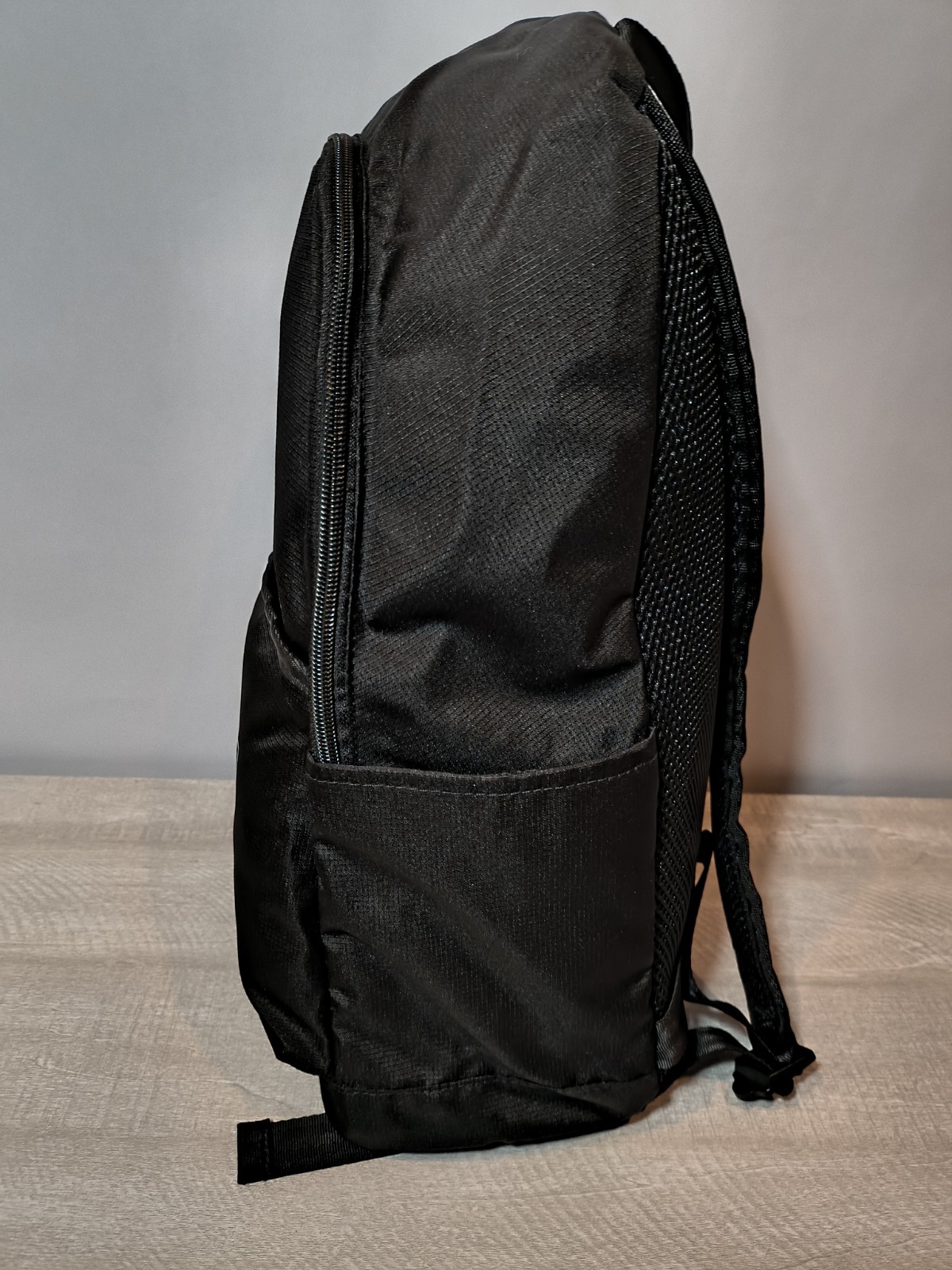 Adidas / ADICOLOR Backpack /IT7602/ Black / L