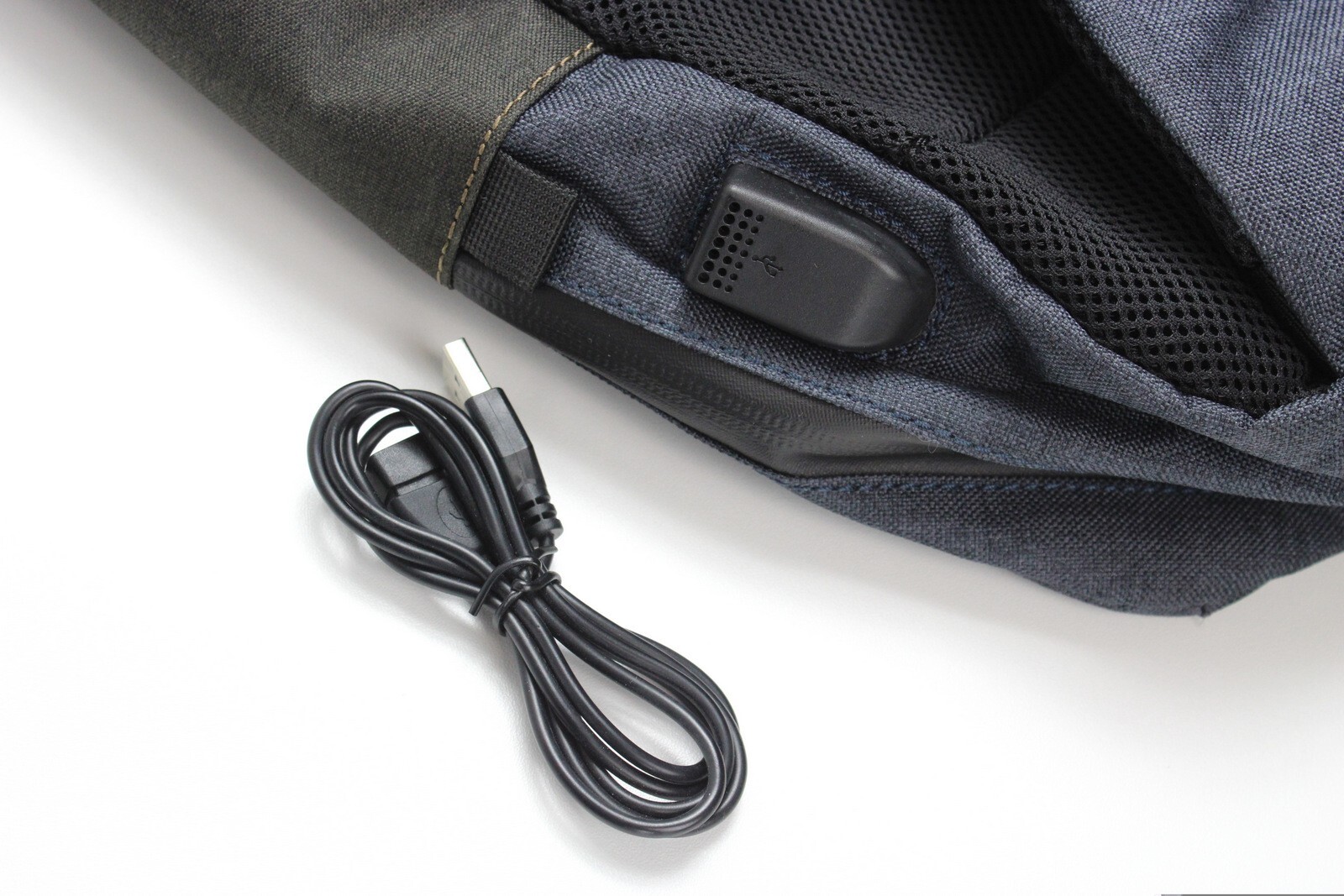 CAMEL ACTIVE Bag Men’s ONE SIZE 12″ Laptop Compartment USB Cable Backpack