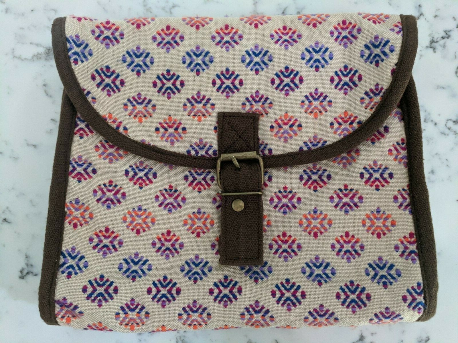 Canvas Pouch with Two Large Zipper Pockets and Magnetic Snap for Folding