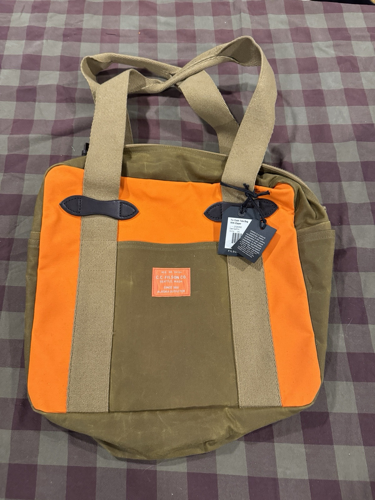 Filson Tin Cloth Zipper Tote