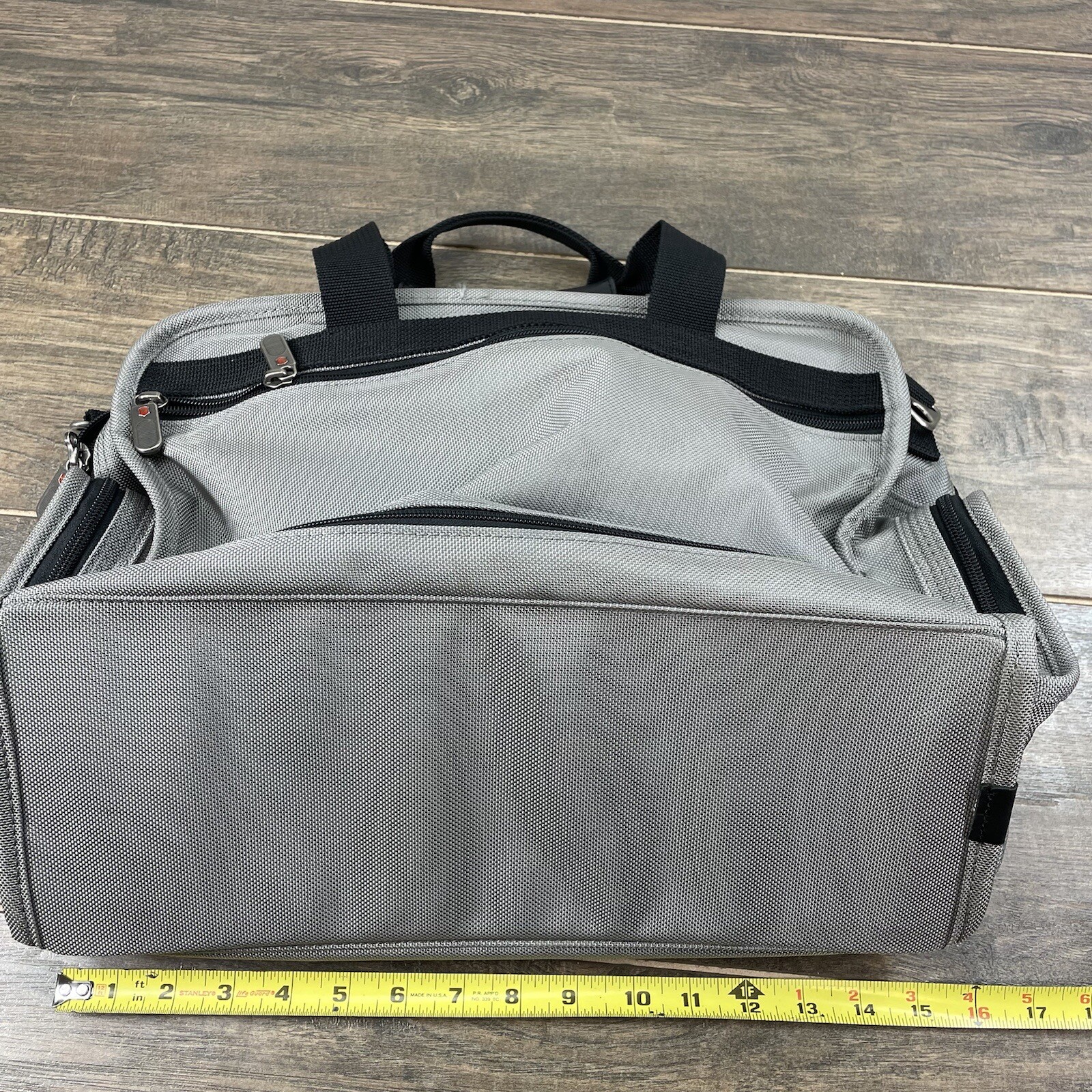 Victorinox Gray Canvas Messenger Briefcase Shoulder Bag- Missing Strap
