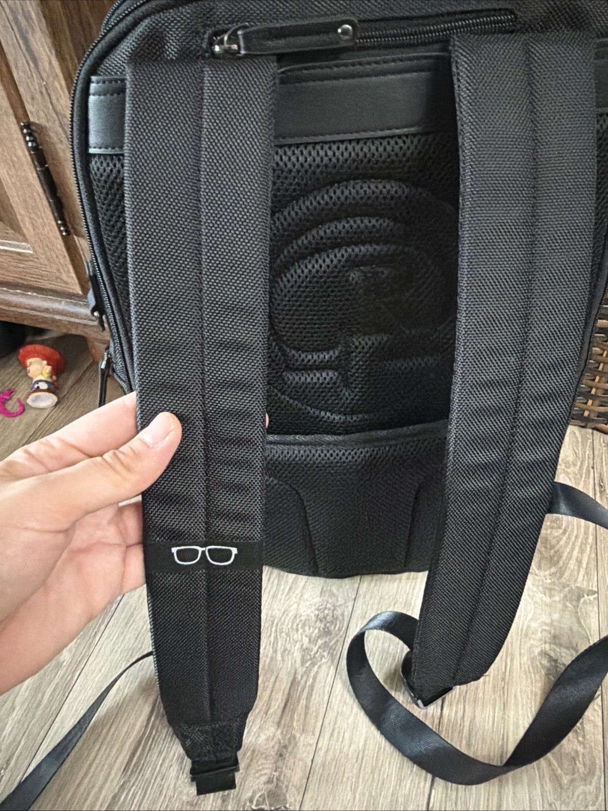 Robert Graham Cache L Series Backpack Black Laptop Travel Work Bag NWOT MSRP$228