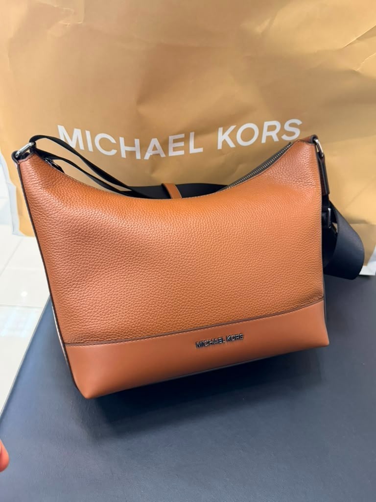 Michael Kors Cooper Pebbled Leather Soft Crescent Bag Luggage Men Crossbody