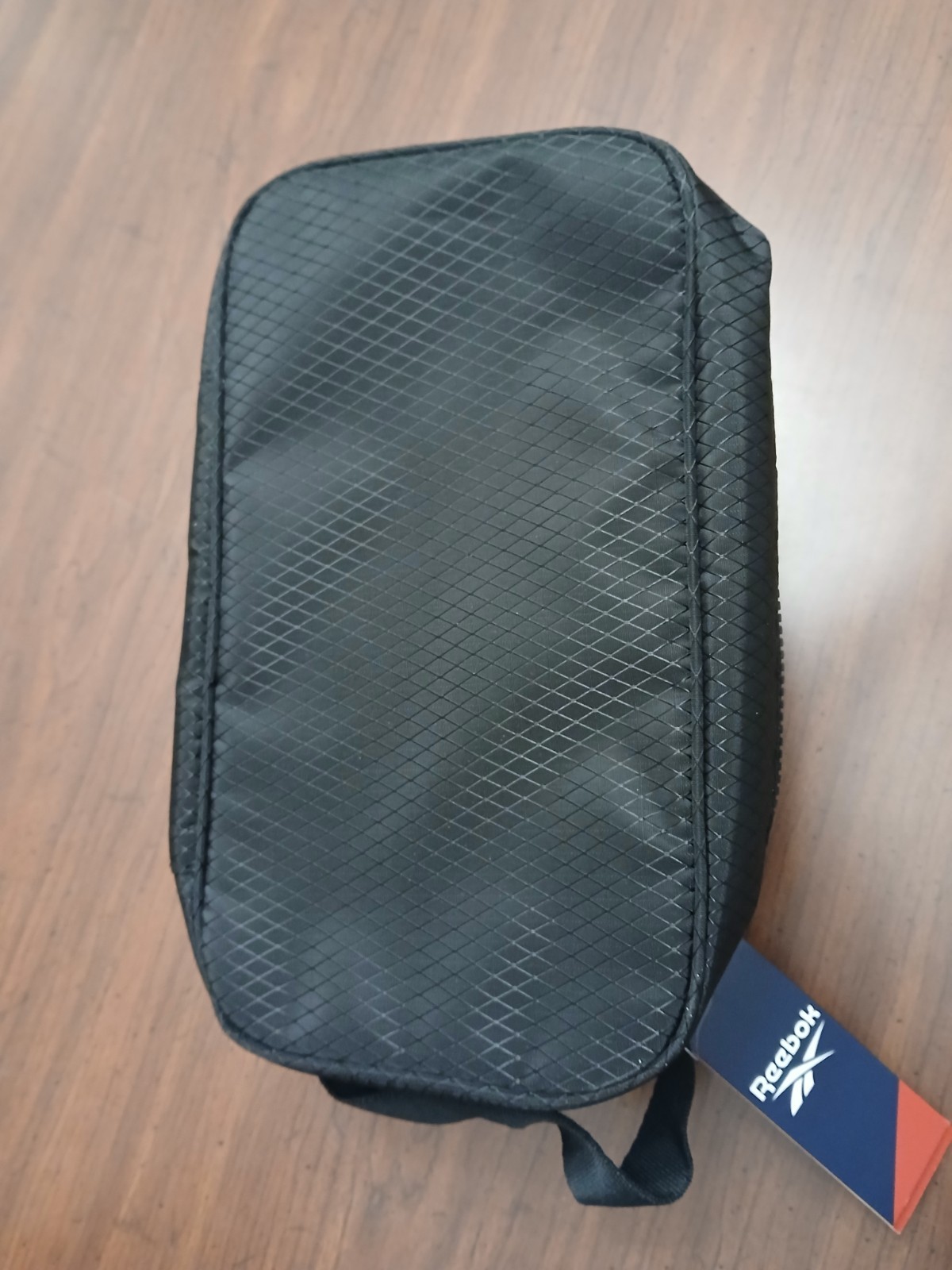 Reebok REED Dopp Kit in BLACK for toiletries travel size 6L NEW with TAGS