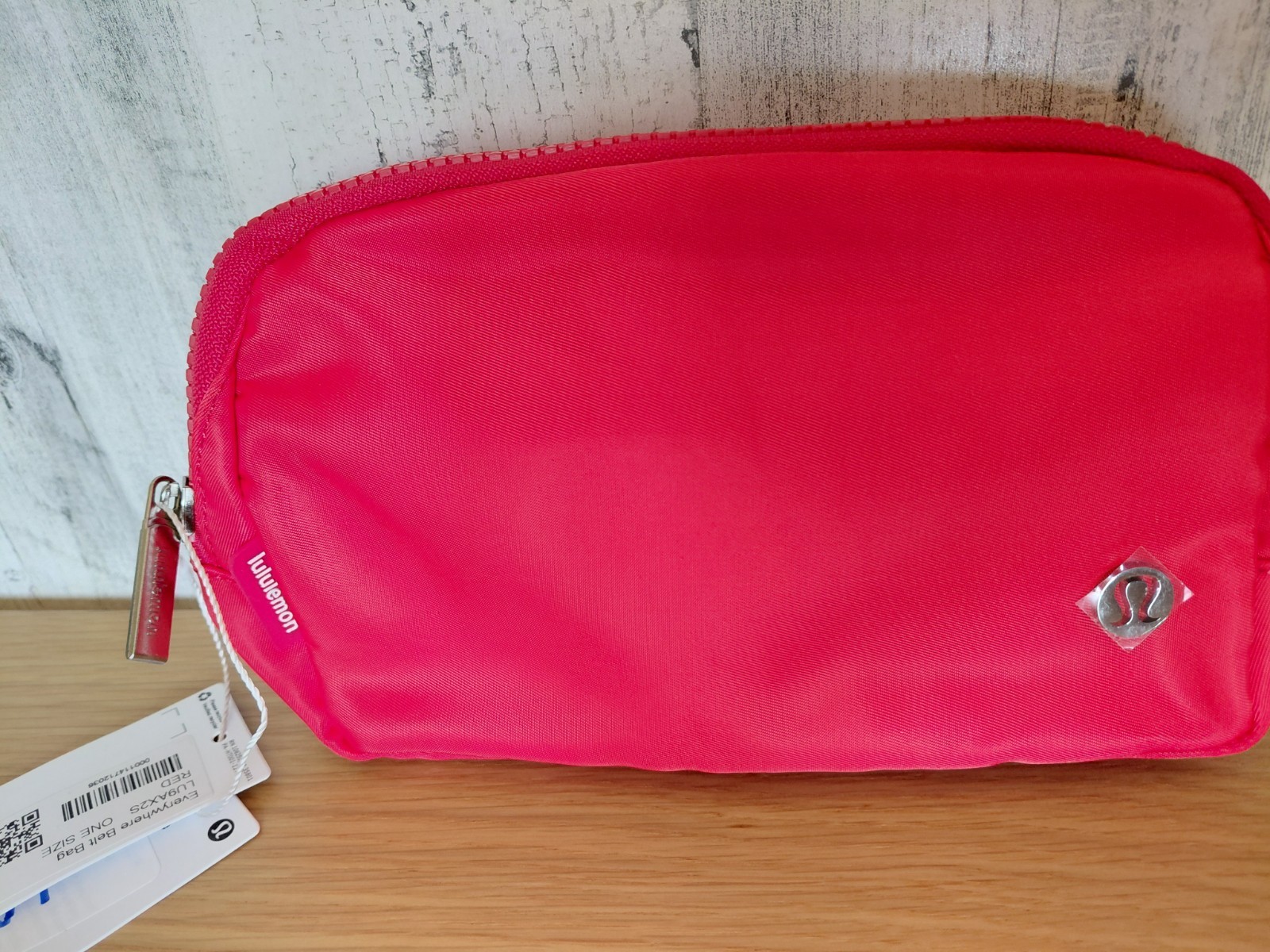 lululemon Belt Bag & Fanny Pack Red Zip Closure Adjustable Strap One Size